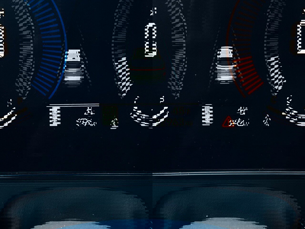 Used 2025 Hyundai Kona SEL image 40