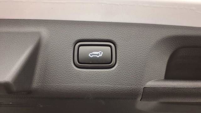 Used 2025 Hyundai Palisade SEL image 17