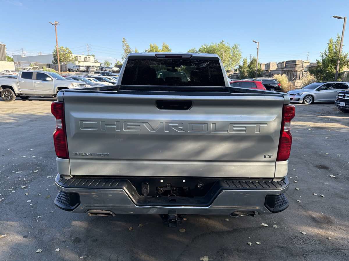 Used 2021 Chevrolet Silverado 1500 LT w/ Z71 Off-Road Package AWD/4WD image 6