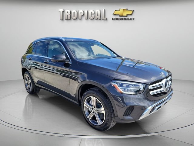 Used 2022 Mercedes-Benz GLC 300 w/ Premium Package Lite image 4