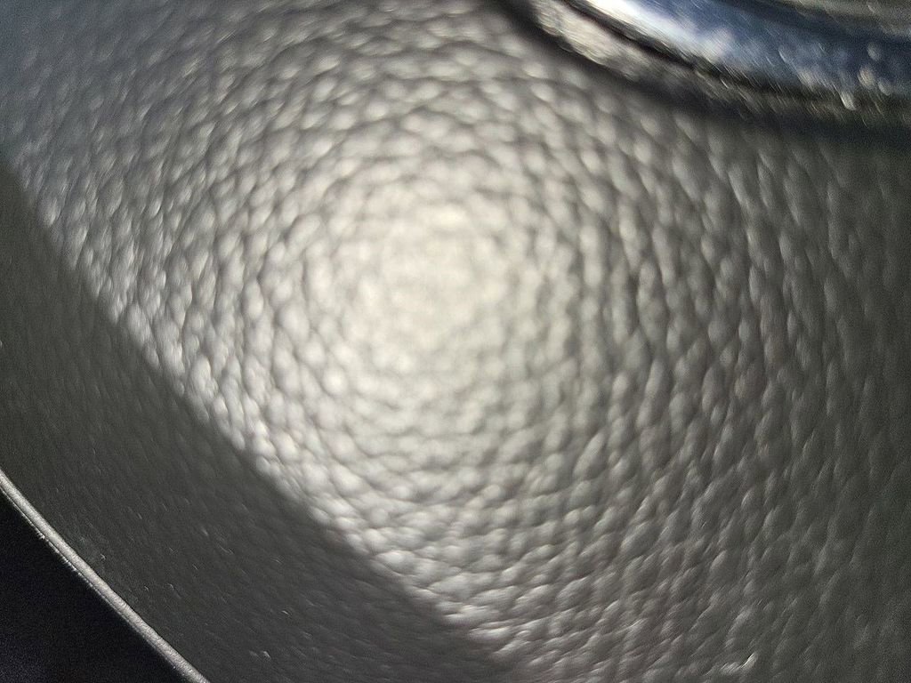 Used 2022 Volkswagen Atlas Cross Sport SEL R-Line image 16