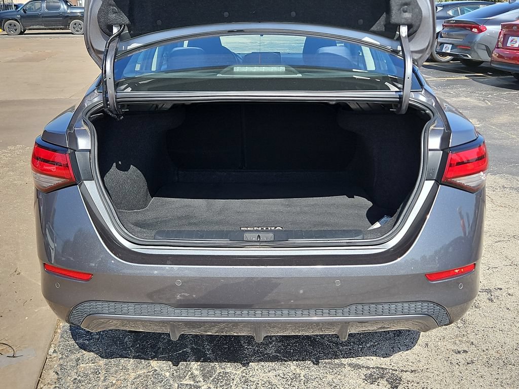 Used 2024 Nissan Sentra SV FWD image 15