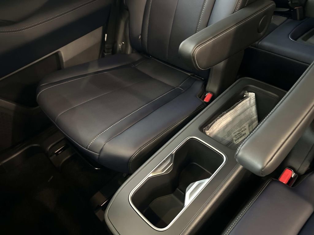 New 2026 INFINITI QX60 Sport w/ Dark Cargo Package image 15