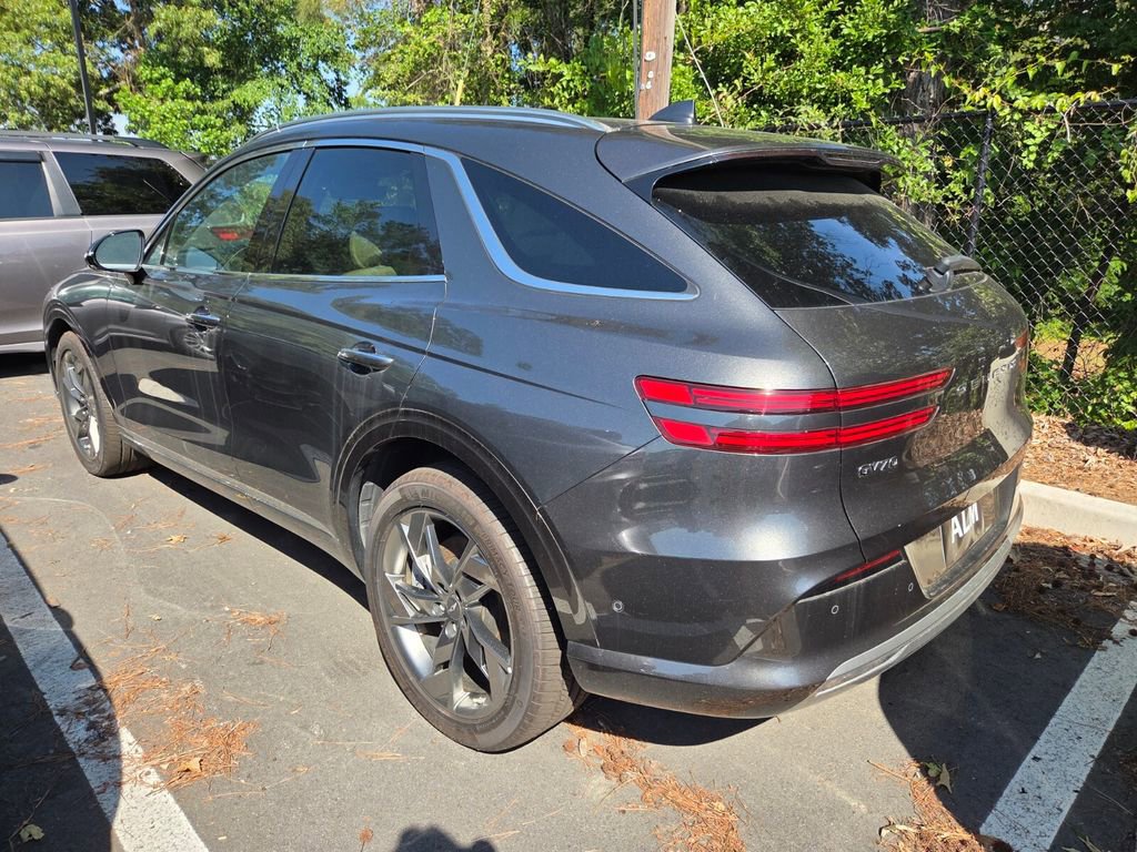 Used 2025 Genesis Electrified GV70 AWD/4WD image 4