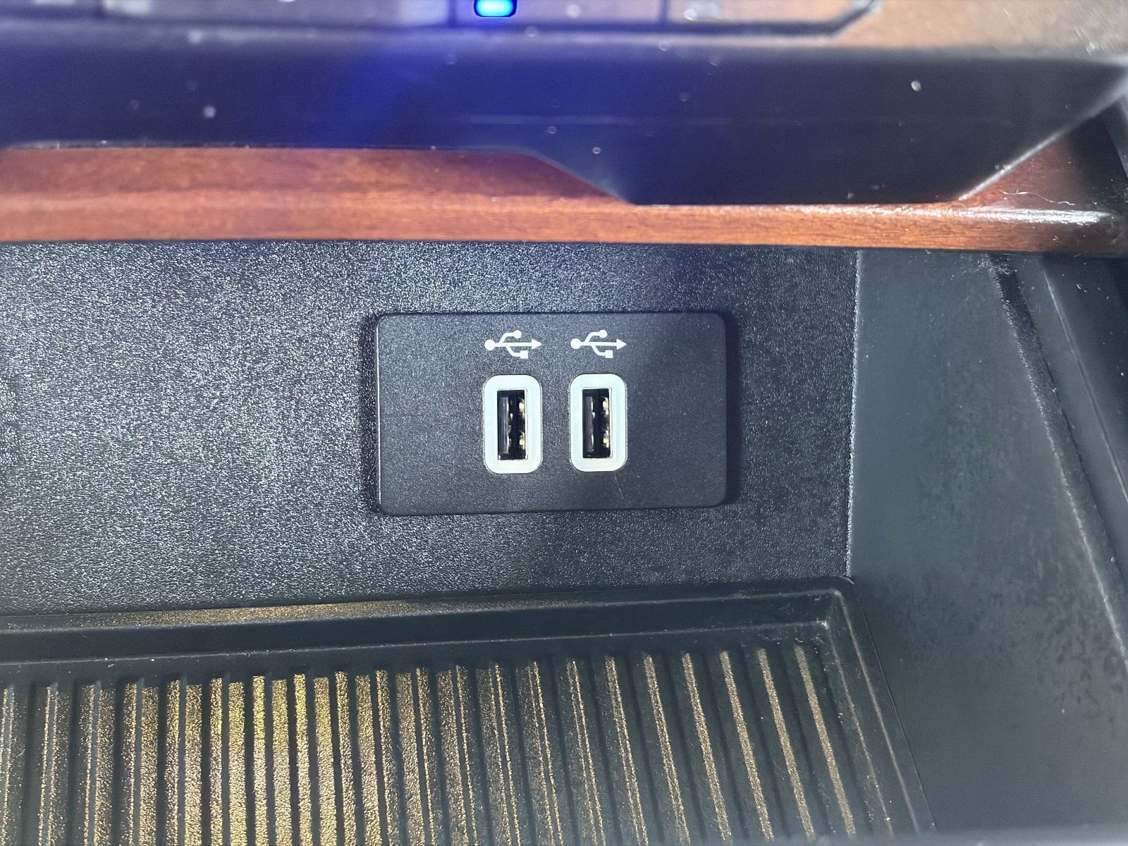 Used 2016 Ford F150 Limited AWD/4WD image 31