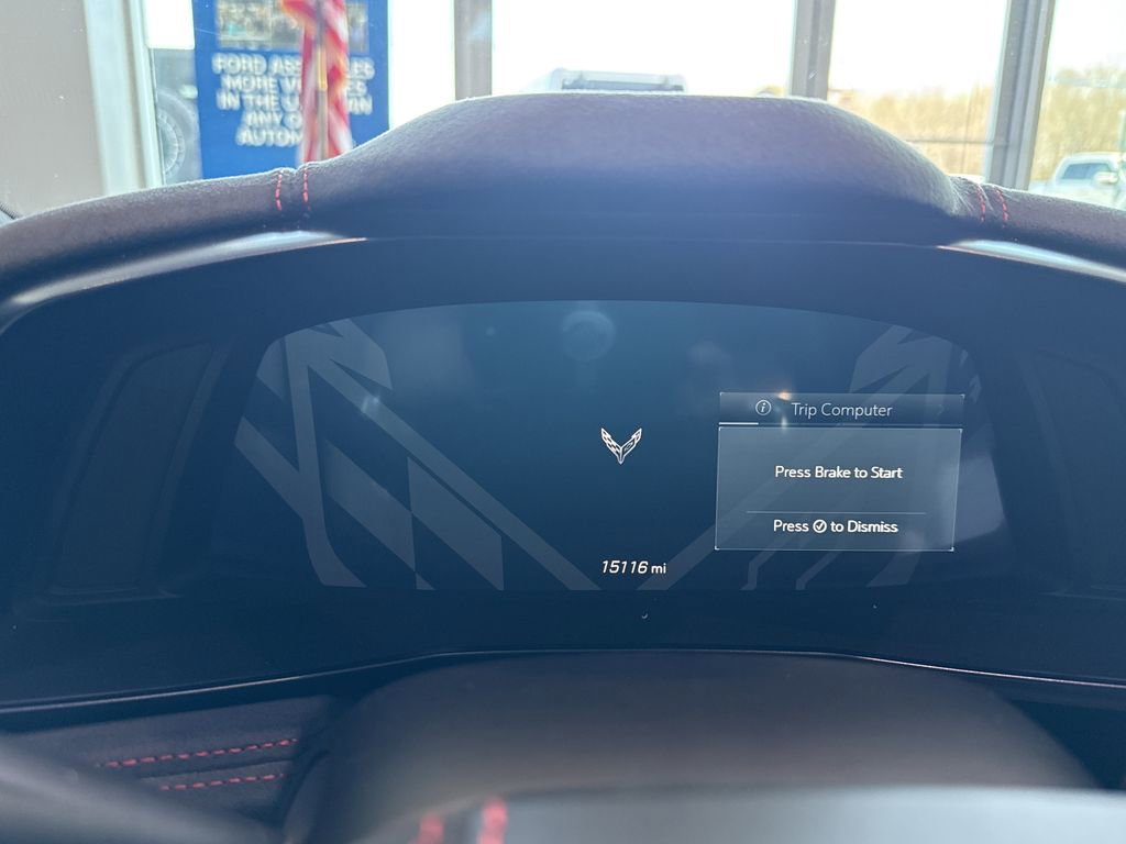 Used 2023 Chevrolet Corvette Stingray Premium Conv w/ Z51 Performance Package image 22