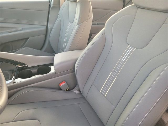 New 2026 Hyundai Elantra SEL Sport w/ Cargo Package image 14