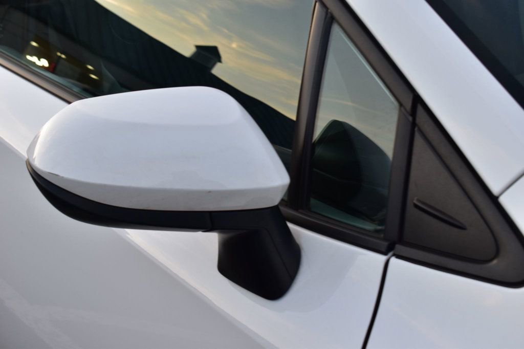 Used 2022 Toyota Corolla LE image 37