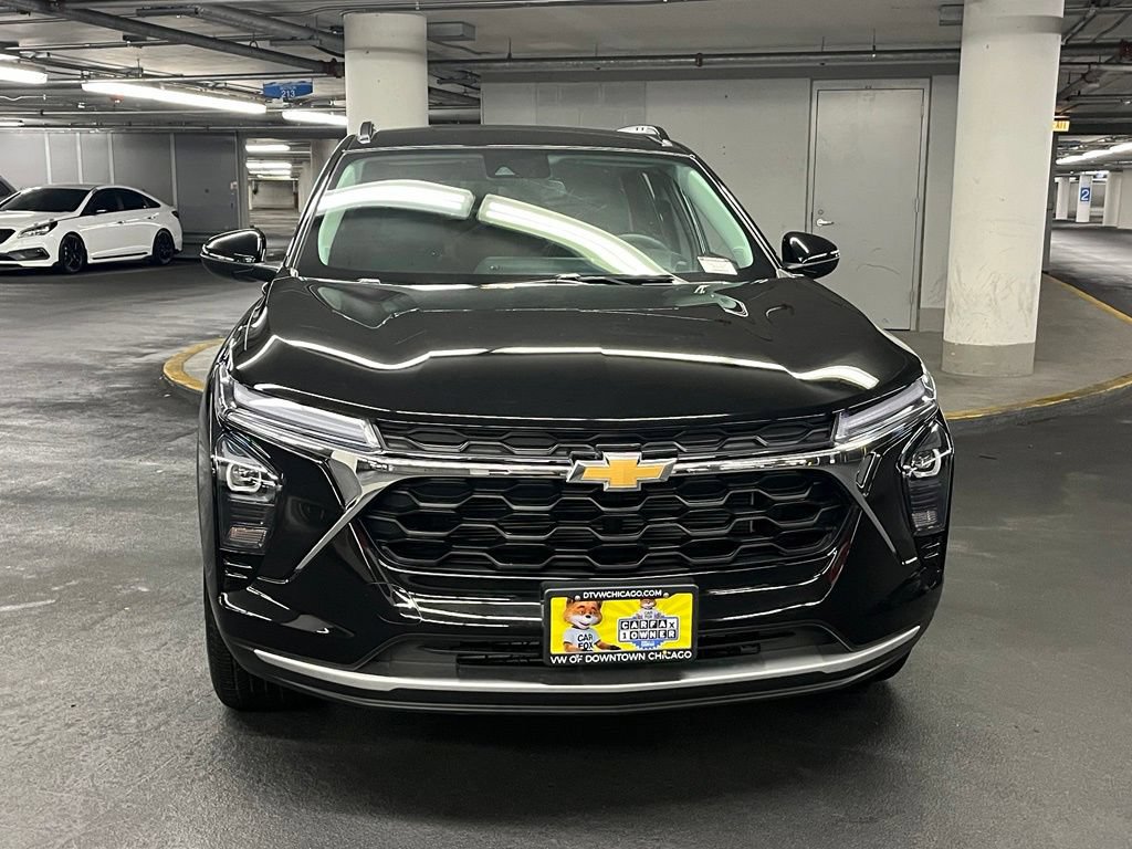 Used 2024 Chevrolet Trax LT w/ Driver Confidence Package FWD image 28