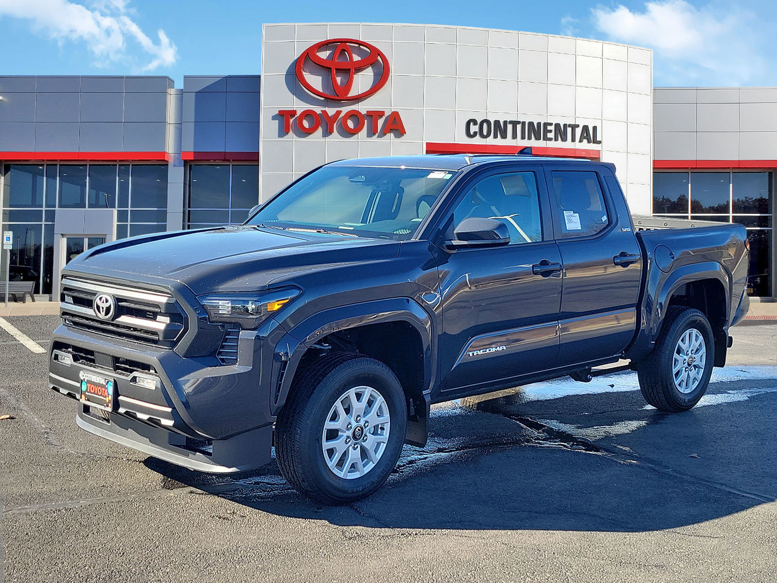 New 2026 Toyota Tacoma SR5 image 3