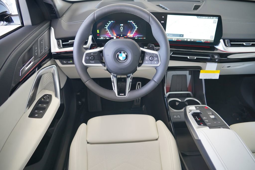 New 2026 BMW X2 xDrive28i w/ Technology Package AWD/4WD image 15