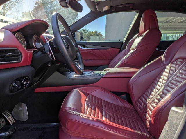 Used 2023 Maserati Levante Modena S image 10