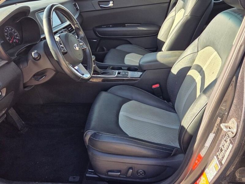 Used 2020 Kia Optima Premium image 7