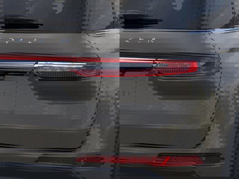 New 2026 Lincoln Corsair Premiere image 21