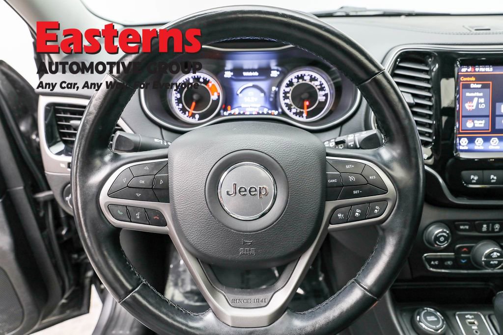 Used 2021 Jeep Cherokee Limited image 10