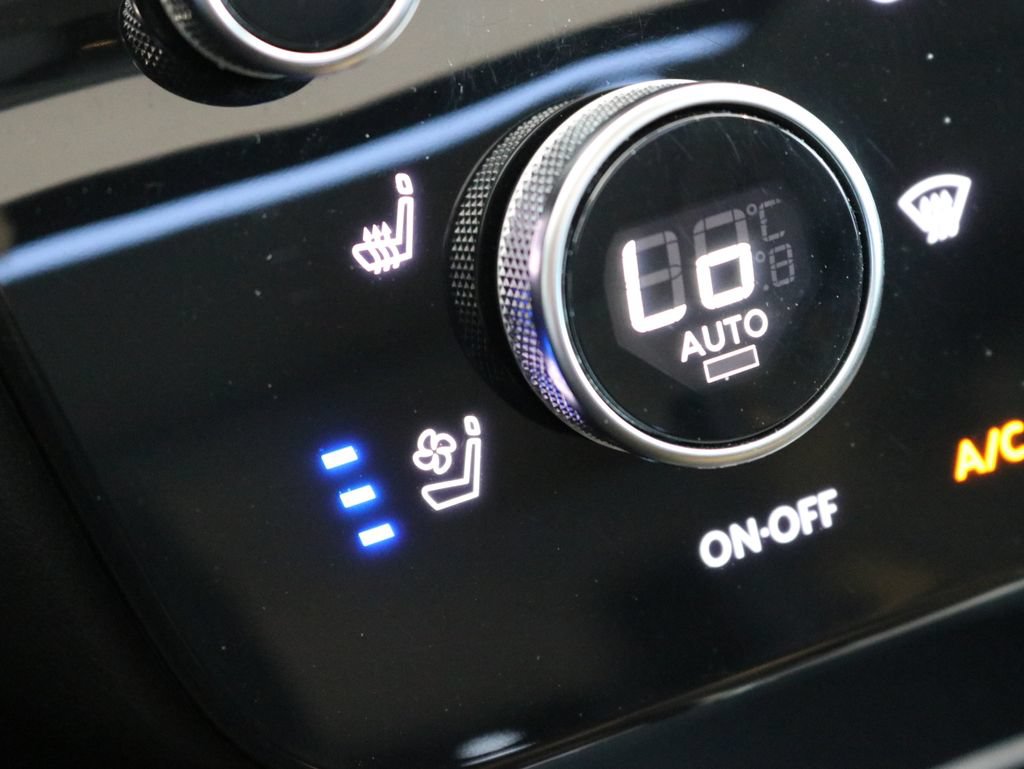 Certified 2023 INFINITI QX60 Luxe AWD/4WD image 18