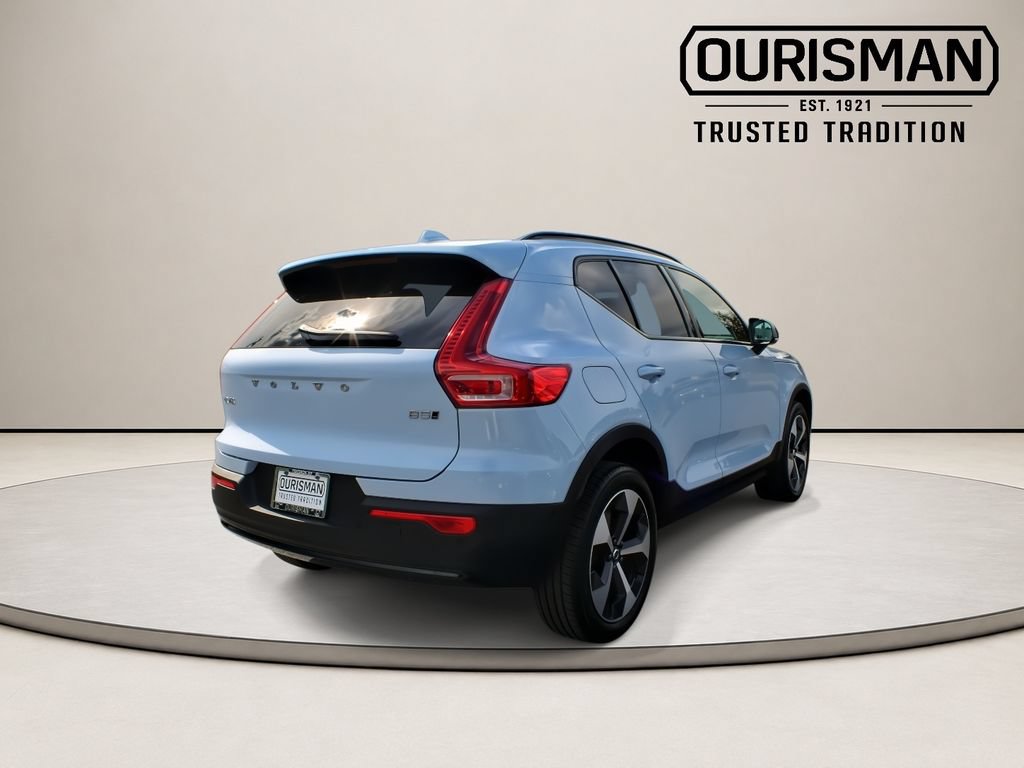 Used 2026 Volvo XC40 B5 Plus w/ Protection Package Premier AWD/4WD image 9