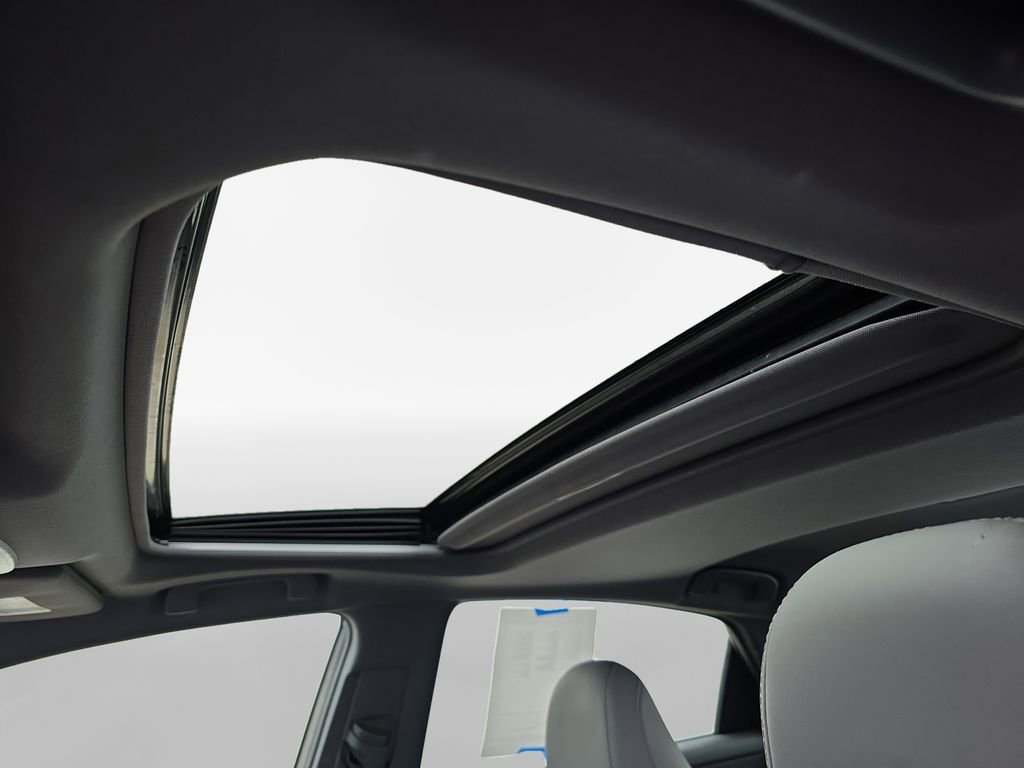 Used 2021 Toyota Avalon Limited w/ Advanced Safety Package image 23