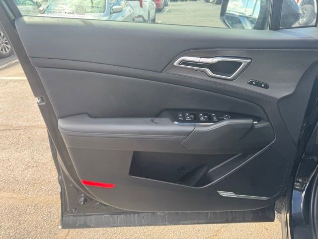 Used 2023 Kia Sportage SX image 13