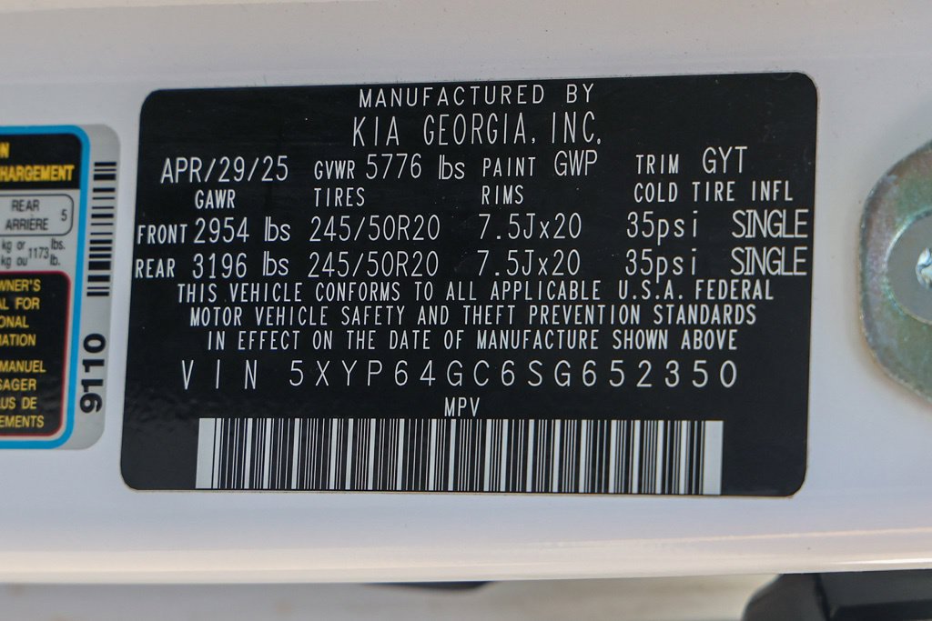 Used 2025 Kia Telluride S FWD image 35