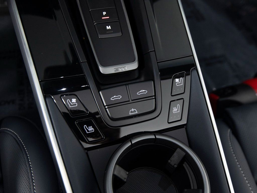 Certified 2026 Porsche 911 Carrera GTS image 32