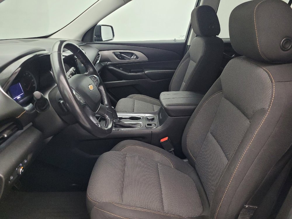 Used 2019 Chevrolet Traverse LT image 17