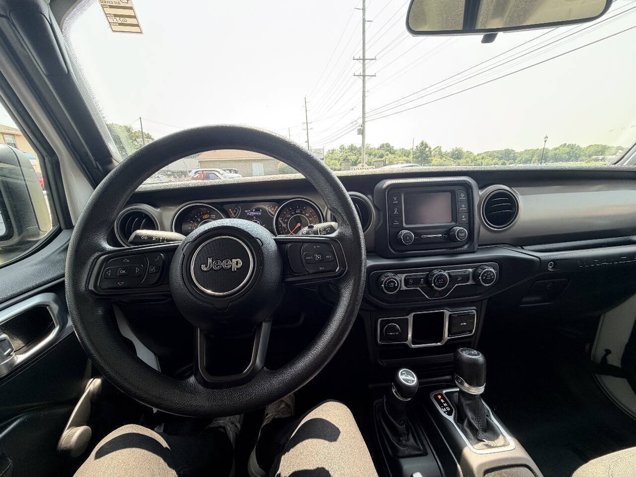 Used 2018 Jeep Wrangler Unlimited Sport AWD/4WD image 4