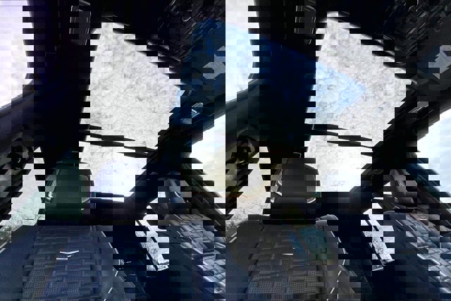 Used 2022 Cadillac Escalade ESV Sport Platinum w/ LPO, ONYX Package image 22