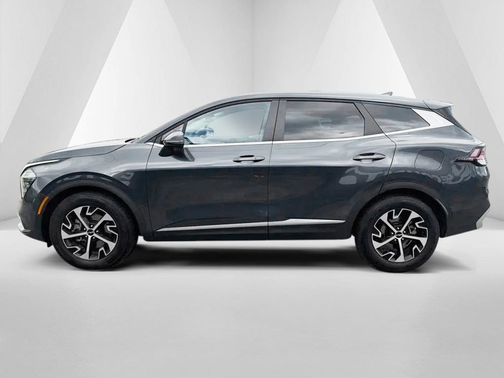 Used 2024 Kia Sportage EX FWD image 4