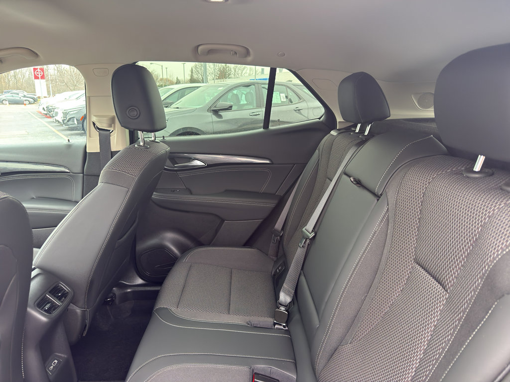 Used 2023 Buick Envision Preferred w/ Sport Touring Package image 33