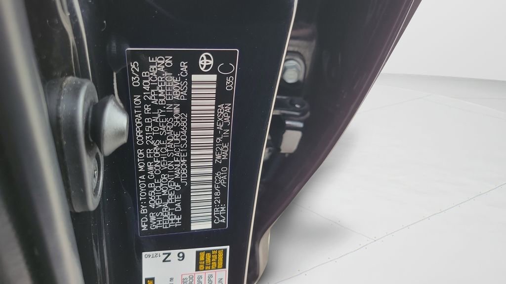 Used 2025 Toyota Corolla SE image 37