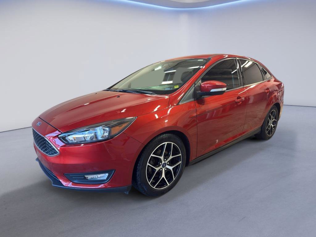 Used 2018 Ford Focus SEL FWD image 3