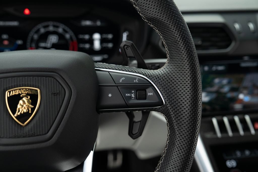 Used 2024 Lamborghini Urus S AWD/4WD image 17