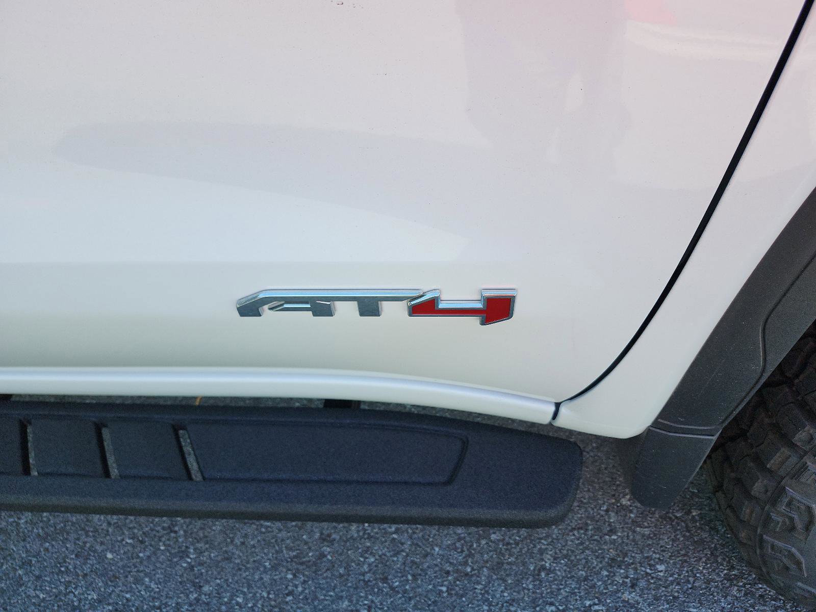 New 2026 GMC Sierra 1500 AT4 image 10