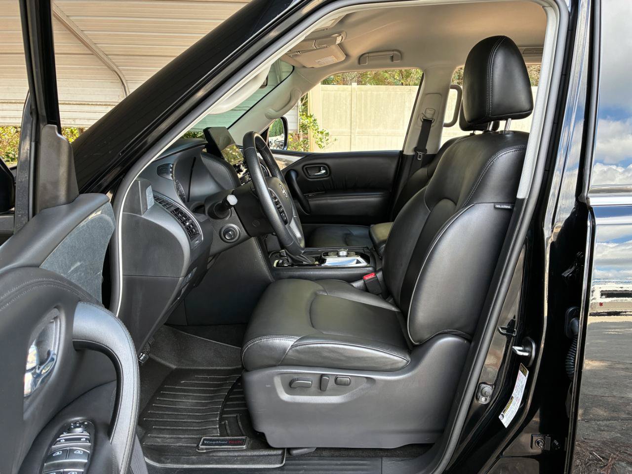 Used 2023 Nissan Armada SV AWD/4WD image 10