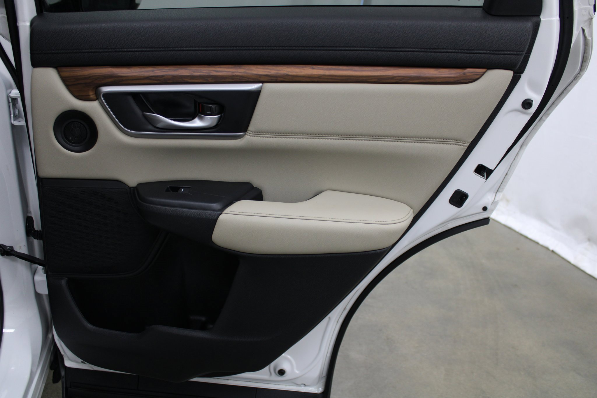 Used 2022 Honda CR-V EX-L image 19