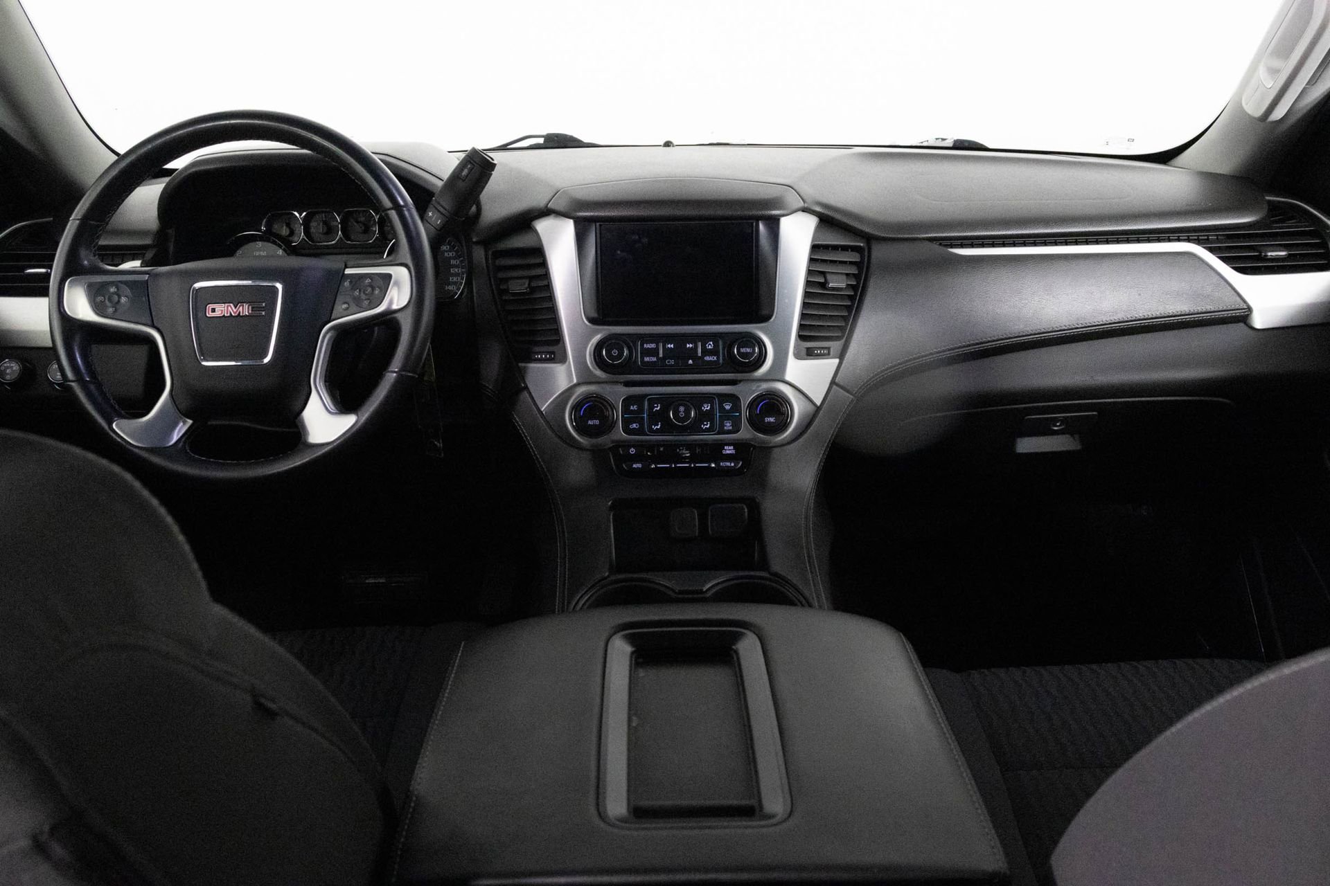 Used 2018 GMC Yukon SLE w/ SLE Value Package image 20