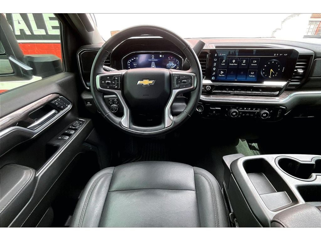 Used 2025 Chevrolet Silverado 3500 LTZ AWD/4WD image 6