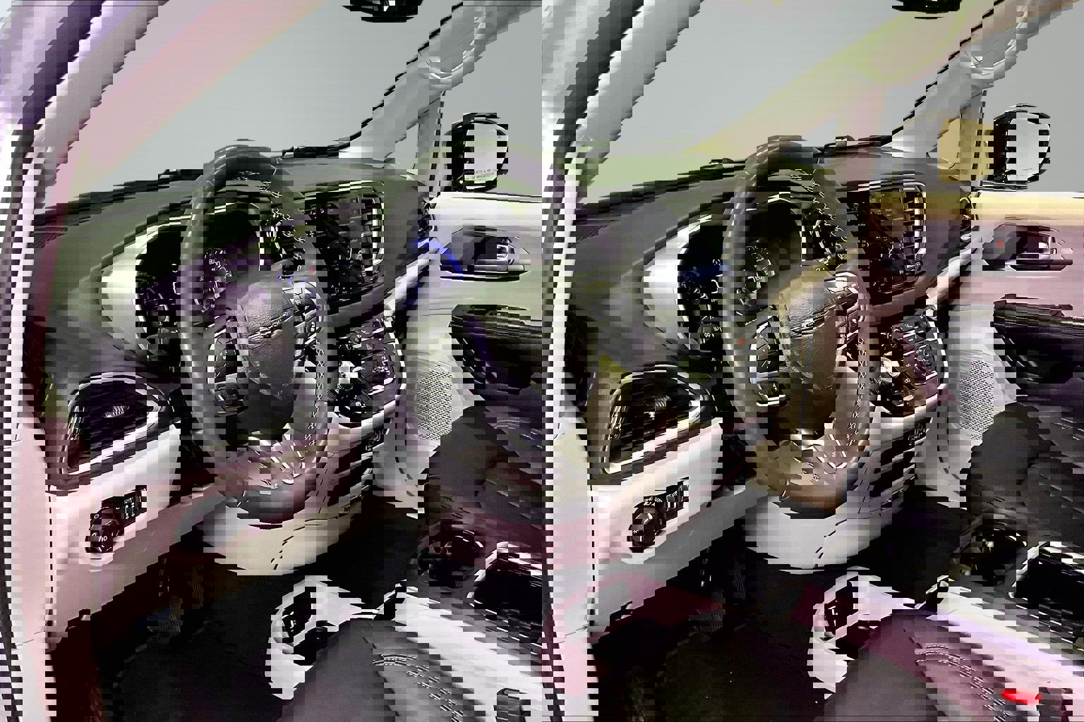 Used 2024 Chrysler Pacifica Touring-L image 17