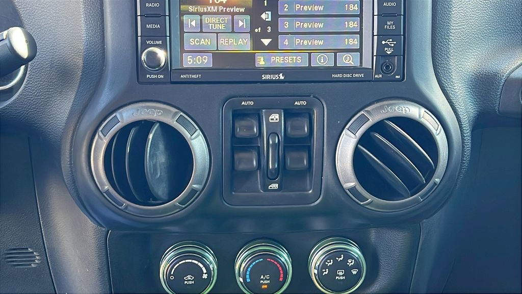 Used 2017 Jeep Wrangler Unlimited Sport image 22