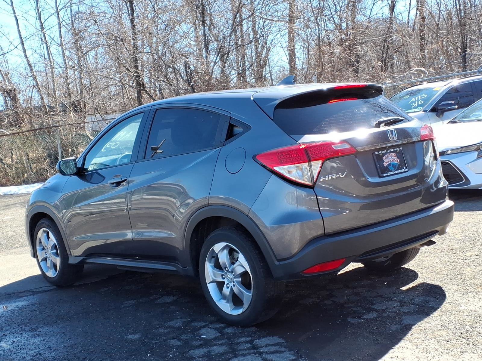 Used 2022 Honda HR-V LX image 4