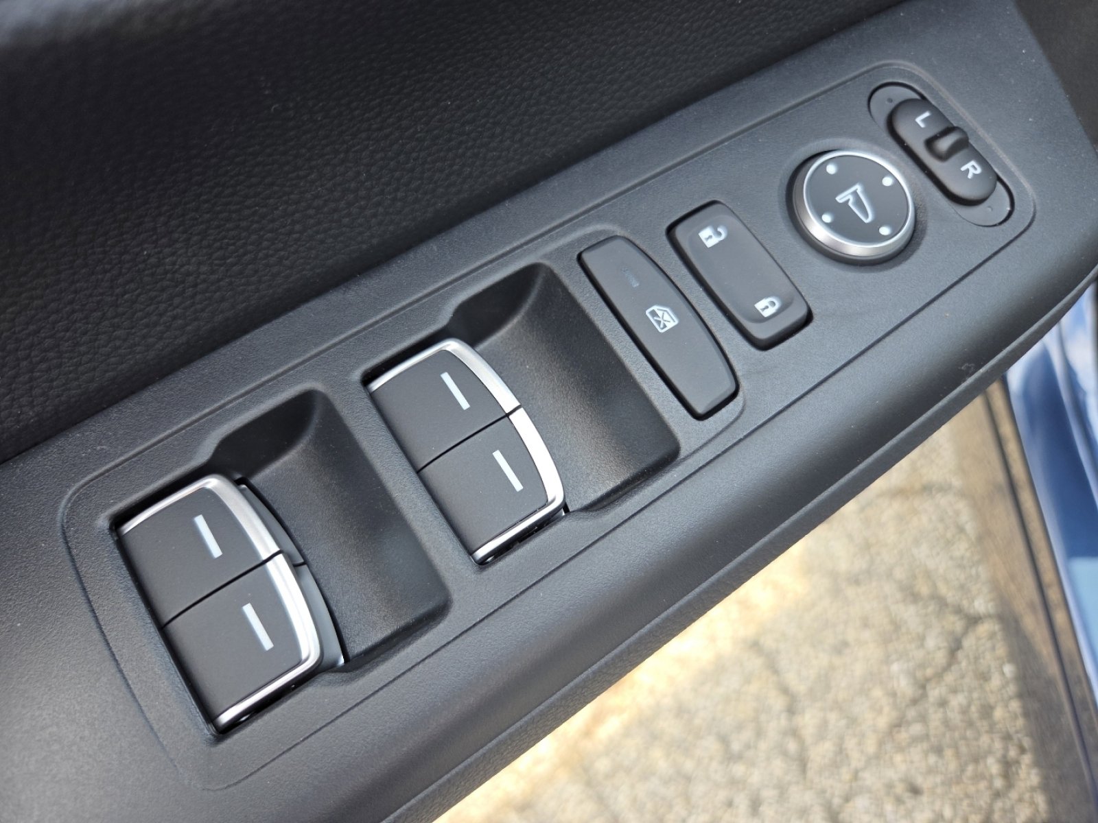 New 2026 Honda CR-V EX-L image 27