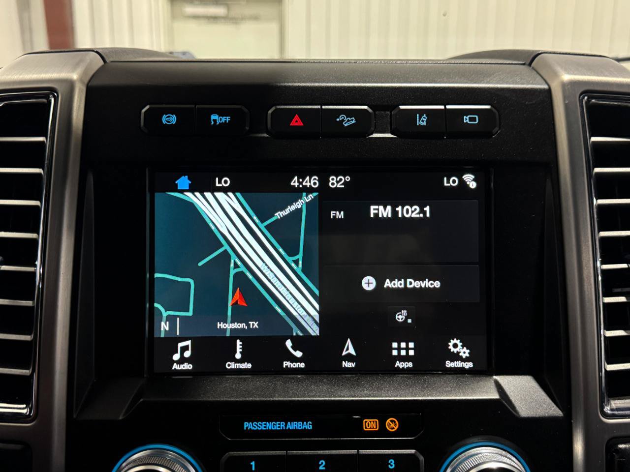 Used 2018 Ford F350 Platinum w/ Platinum Ultimate Package AWD/4WD image 39