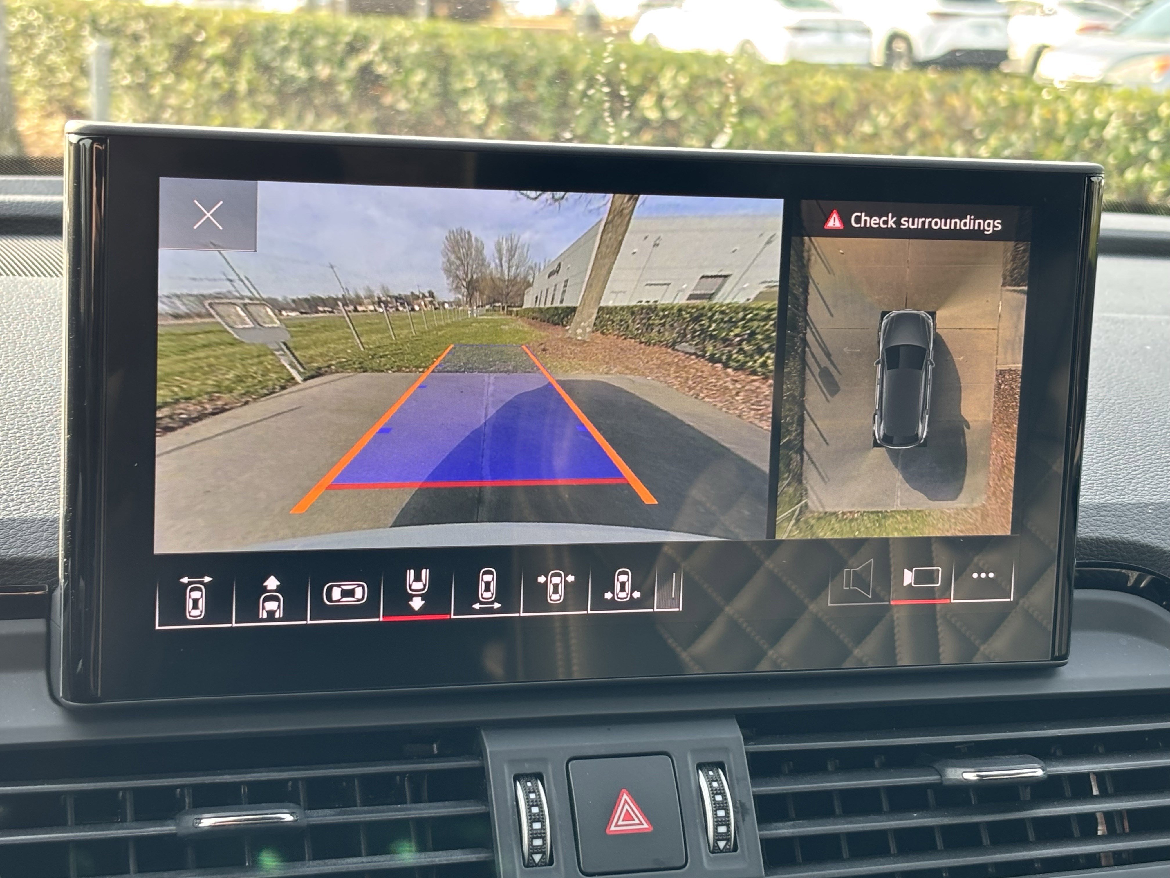 Certified 2024 Audi SQ5 Premium Plus image 26