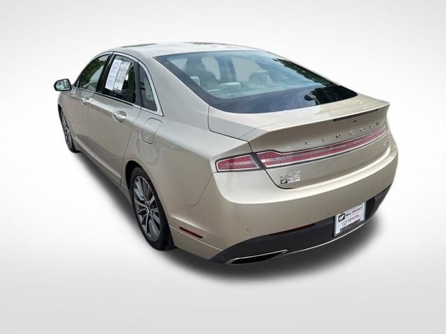 Used 2017 Lincoln MKZ Premiere FWD image 3