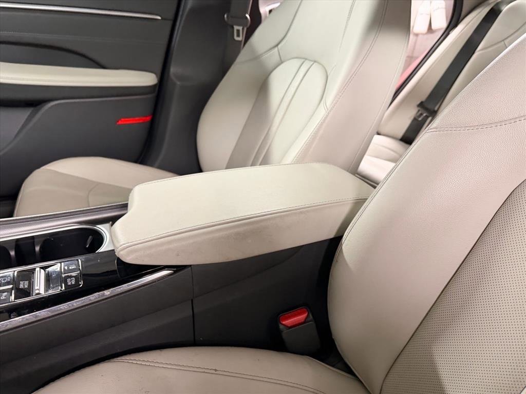 Used 2023 Hyundai Sonata Limited image 19