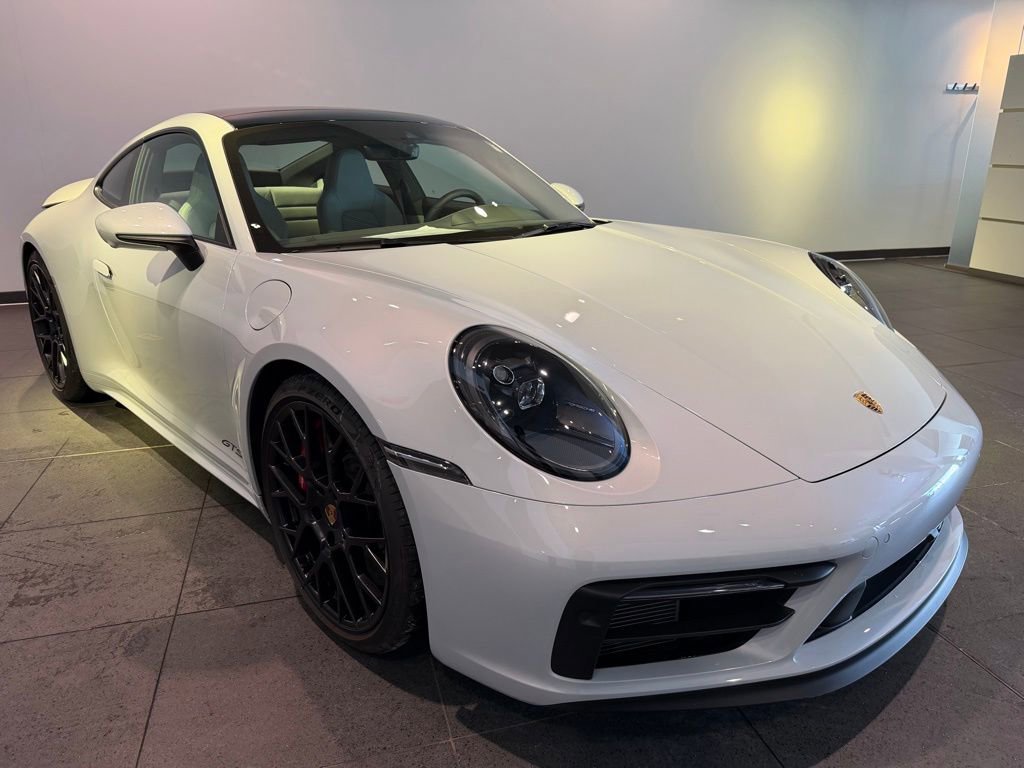 Used 2024 Porsche 911 Carrera GTS image 33