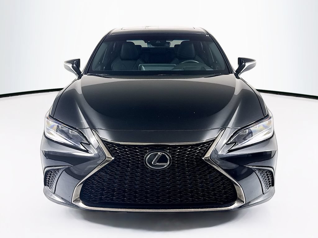 Used 2022 Lexus ES 350 F Sport w/ Accessory Package FWD image 2