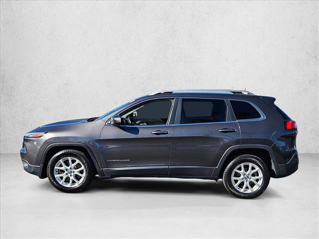 Used 2016 Jeep Cherokee Latitude w/ Comfort & Sound Group image 8