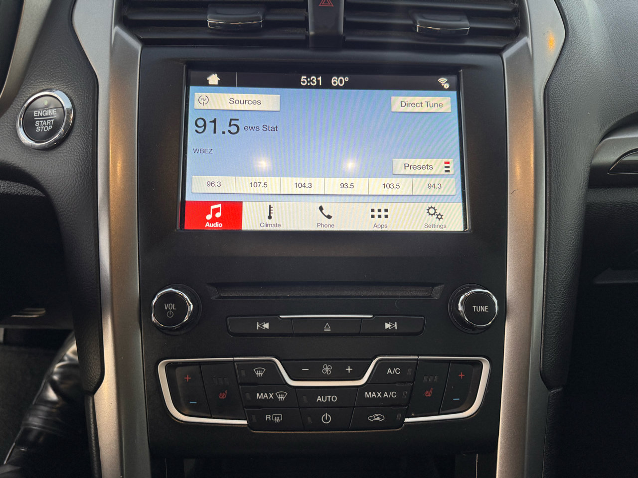 Used 2018 Ford Fusion SE w/ Equipment Group 602A image 12